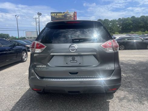 Used 2016 Nissan Rogue S AWD/4WD image 5