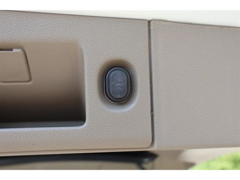 Used 2019 Chevrolet Tahoe Premier image 7