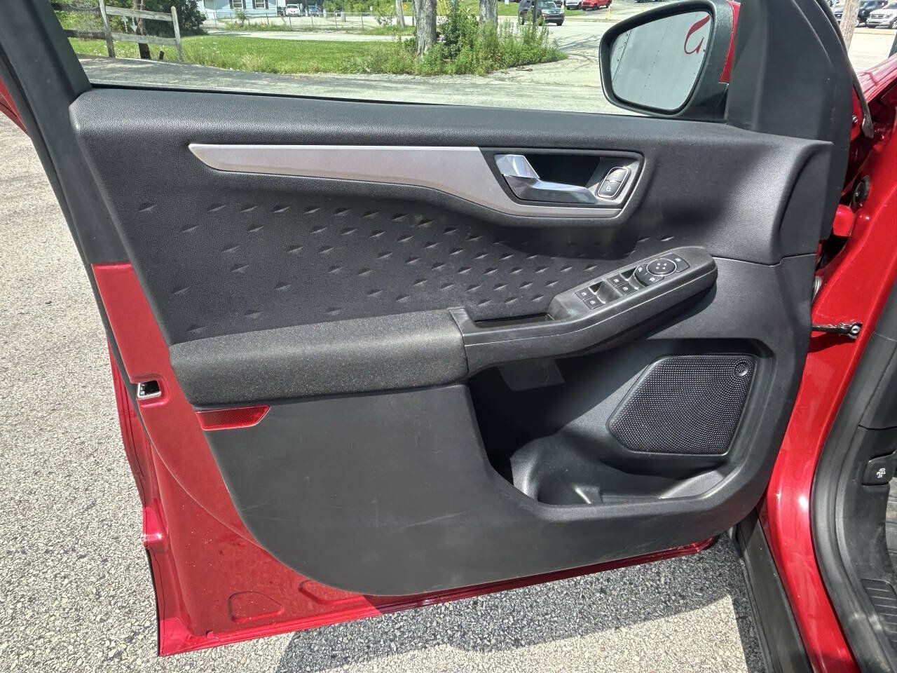 Used 2020 Ford Escape SE AWD/4WD image 7