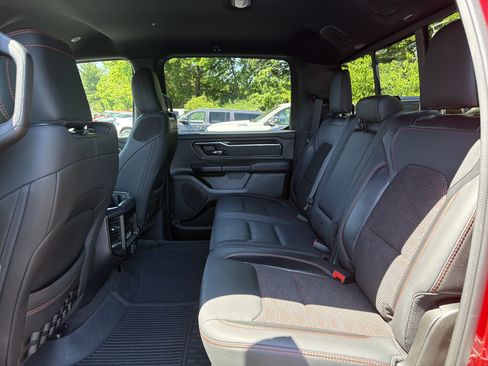 Used 2022 RAM 1500 Big Horn w/ Built-to-serve Edition AWD/4WD image 16