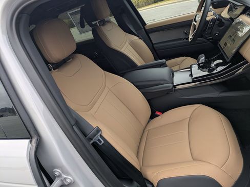 New 2025 Land Rover Range Rover Sport Dynamic SE image 30