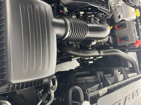 Used 2022 RAM 1500 Limited AWD/4WD image 32