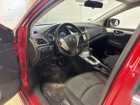 Used 2013 Nissan Sentra SR w/ Driver Pkg image 21