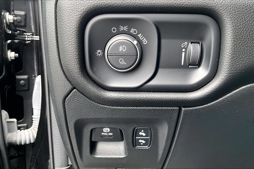 Used 2024 RAM 1500 Rebel w/ Rebel Level 2 Equipment Group AWD/4WD image 17