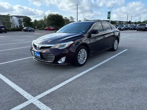 Used 2014 Toyota Avalon XLE Touring FWD image 1