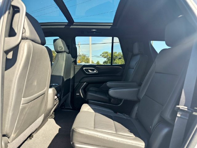 Used 2024 Chevrolet Tahoe LT w/ LT Signature Package AWD/4WD image 24