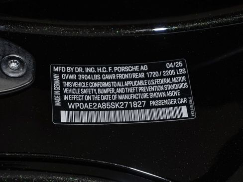 Certified 2025 Porsche 718 Cayman GT4 RS RWD image 36