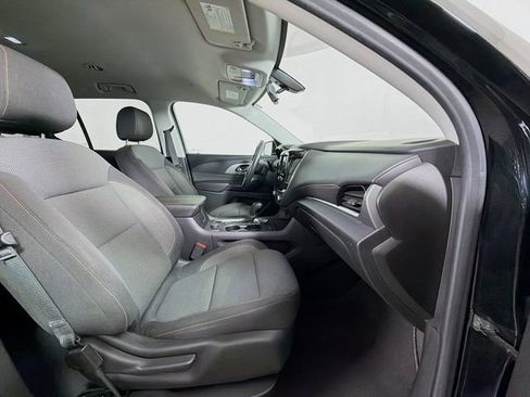 Used 2020 Chevrolet Traverse LS AWD/4WD image 34