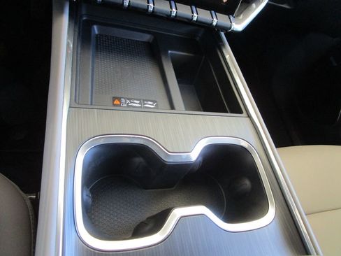 New 2026 GMC Acadia Elevation w/ Elevation Premium Package image 32