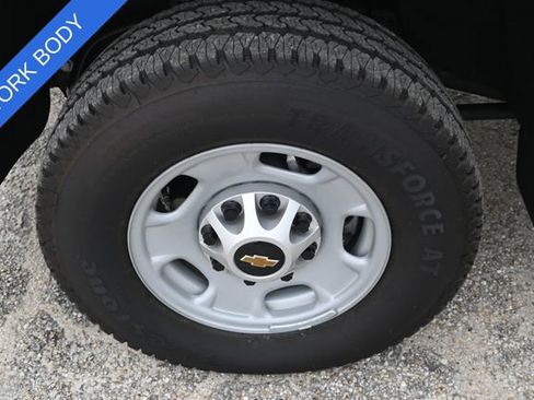 New 2025 Chevrolet Silverado 2500 W/T w/ WT Convenience Package image 26