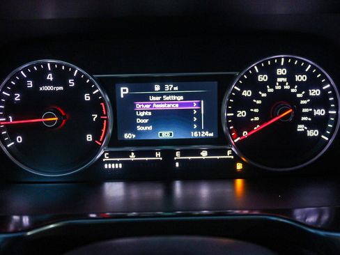 Used 2023 Kia Sorento LX image 24