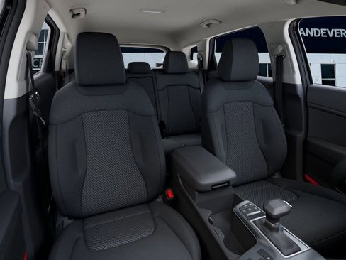 New 2026 Kia Sportage LX image 15