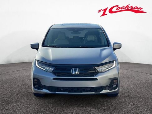 New 2026 Honda Odyssey Touring image 2