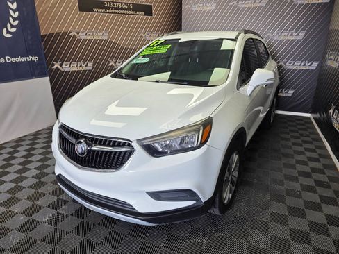 Used 2017 Buick Encore Preferred FWD image 2