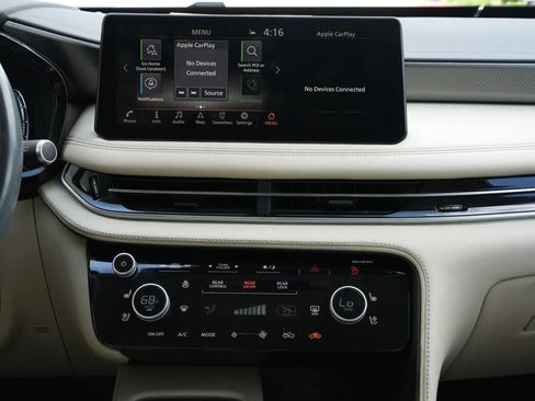 Used 2024 INFINITI QX60 Luxe image 13