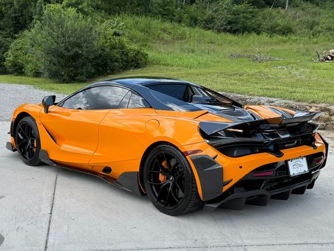 Used 2021 McLaren 720S Performance RWD image 10