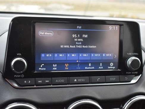 Used 2025 Nissan Sentra S image 25