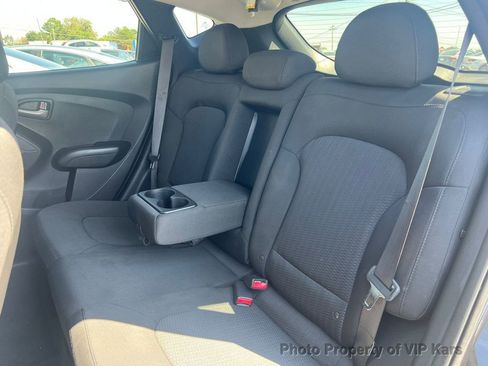 Used 2015 Hyundai Tucson GLS image 17