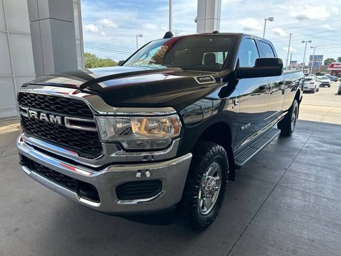 Used 2022 RAM 3500 Tradesman AWD/4WD image 3