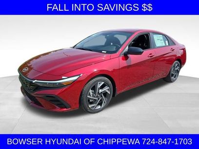 New 2025 Hyundai Elantra SEL