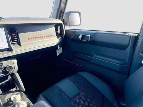 New 2025 Ford Bronco Raptor w/ Interior Carbon Fiber Pack image 26