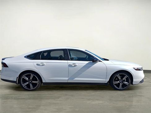 Certified 2023 Honda Accord Sport image 6