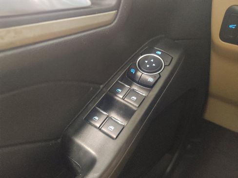 Used 2021 Ford Escape SE w/ Convenience Package FWD image 27