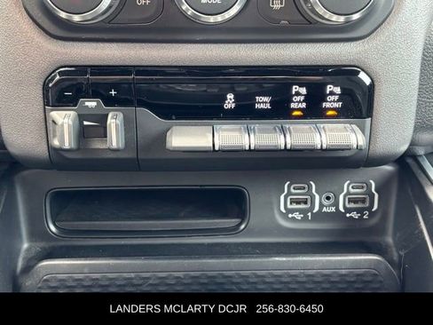 Used 2022 RAM 1500 Big Horn AWD/4WD image 28