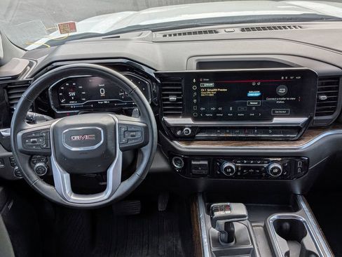 Used 2024 GMC Sierra 1500 Elevation w/ Preferred Package AWD/4WD image 21