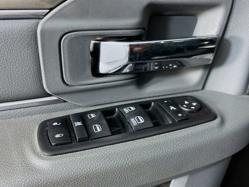 Used 2019 RAM 1500 Warlock AWD/4WD image 25
