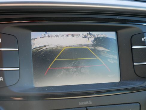 Used 2016 Kia Sorento EX w/ EX Premium Package image 6