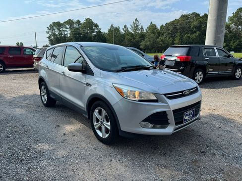 Used 2014 Ford Escape SE FWD image 9