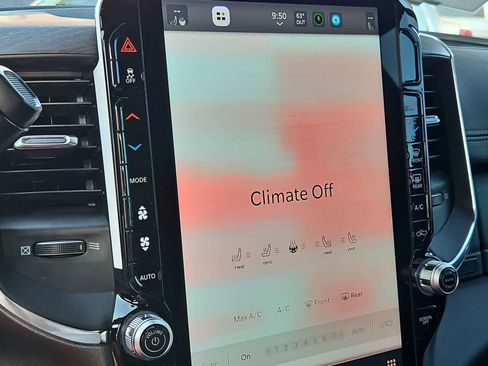 New 2025 RAM 2500 Laramie image 28