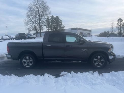 Used 2018 RAM 1500 Big Horn image 4
