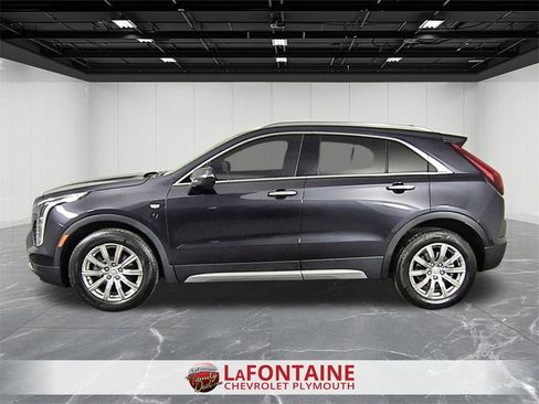 Used 2023 Cadillac XT4 Premium Luxury w/ Cold Weather Package image 5