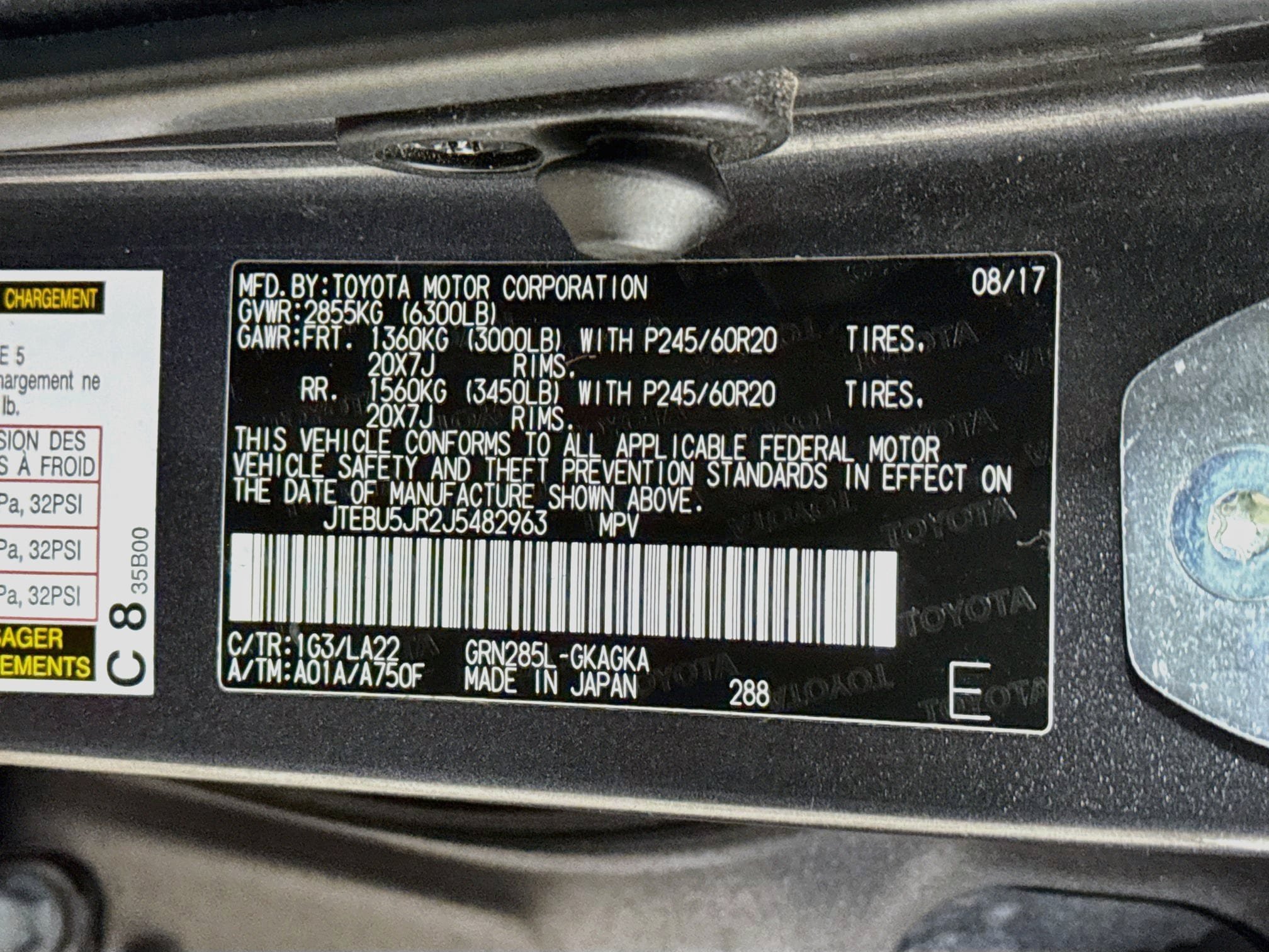 Used 2018 Toyota 4Runner Limited AWD/4WD image 30