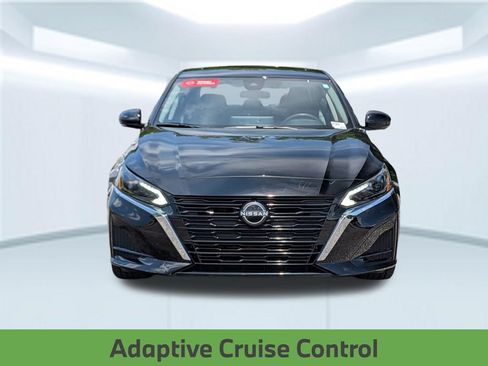 Certified 2024 Nissan Altima 2.5 SL FWD image 12