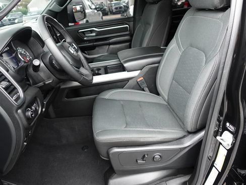 Used 2025 RAM 1500 Big Horn AWD/4WD image 19