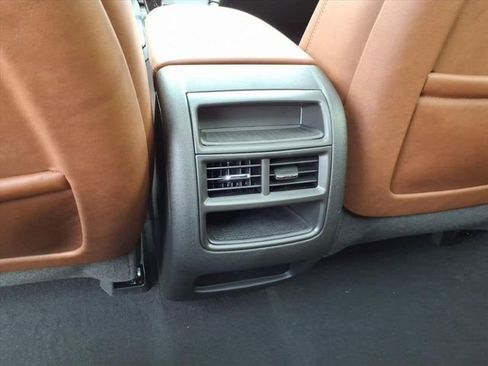 New 2025 Cadillac XT5 Premium Luxury image 16