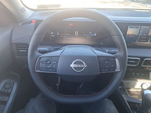 New 2026 Nissan Sentra SR w/ SR Premium Package image 15