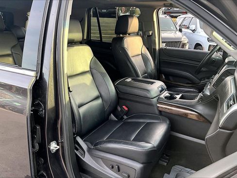 Used 2017 Chevrolet Tahoe LT image 7