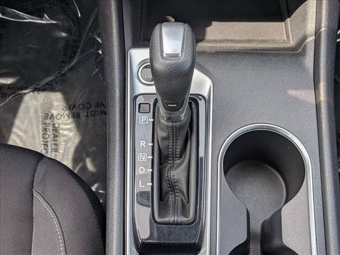 Used 2022 Nissan Altima 2.5 SV FWD image 12