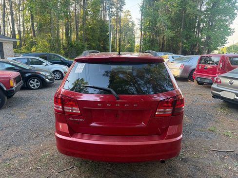 Used 2017 Dodge Journey SE w/ Flexible Seating Group FWD image 5