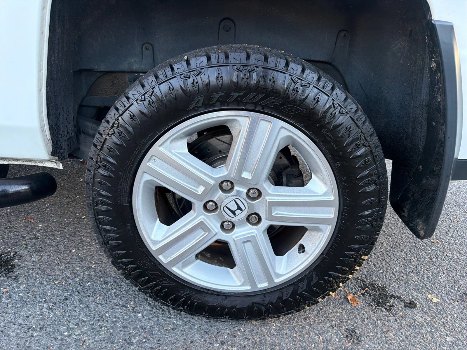 Used 2014 Honda Ridgeline RTL image 16
