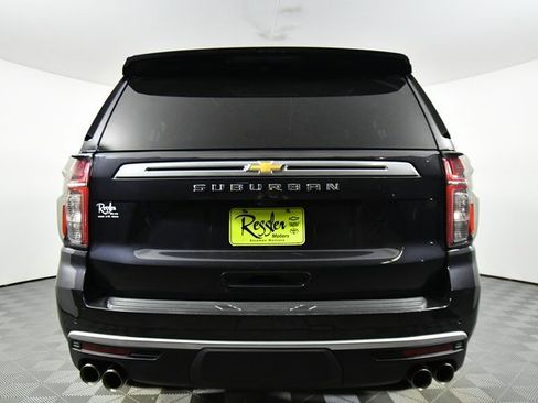Used 2024 Chevrolet Suburban High Country image 12