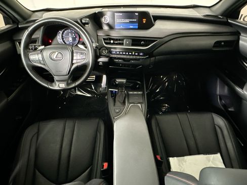 Used 2019 Lexus UX 200 F Sport image 27