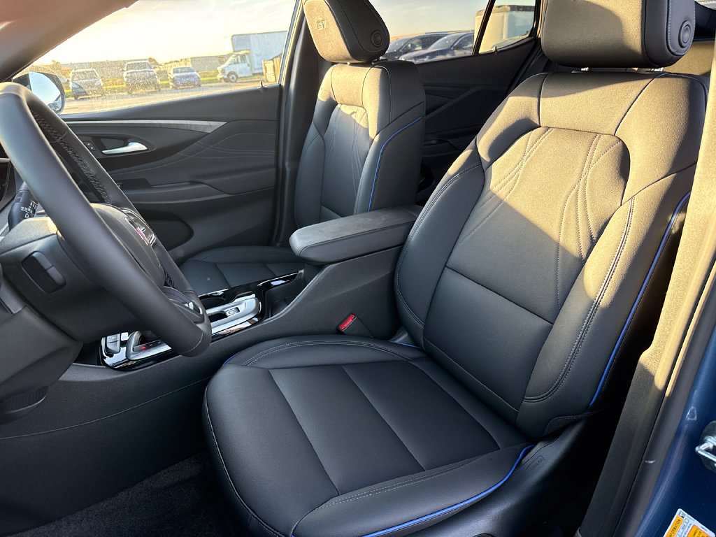 New 2026 Buick Envista Sport Touring w/ Convenience I Package FWD image 15