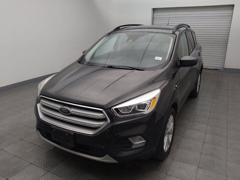 Used 2019 Ford Escape SEL image 15
