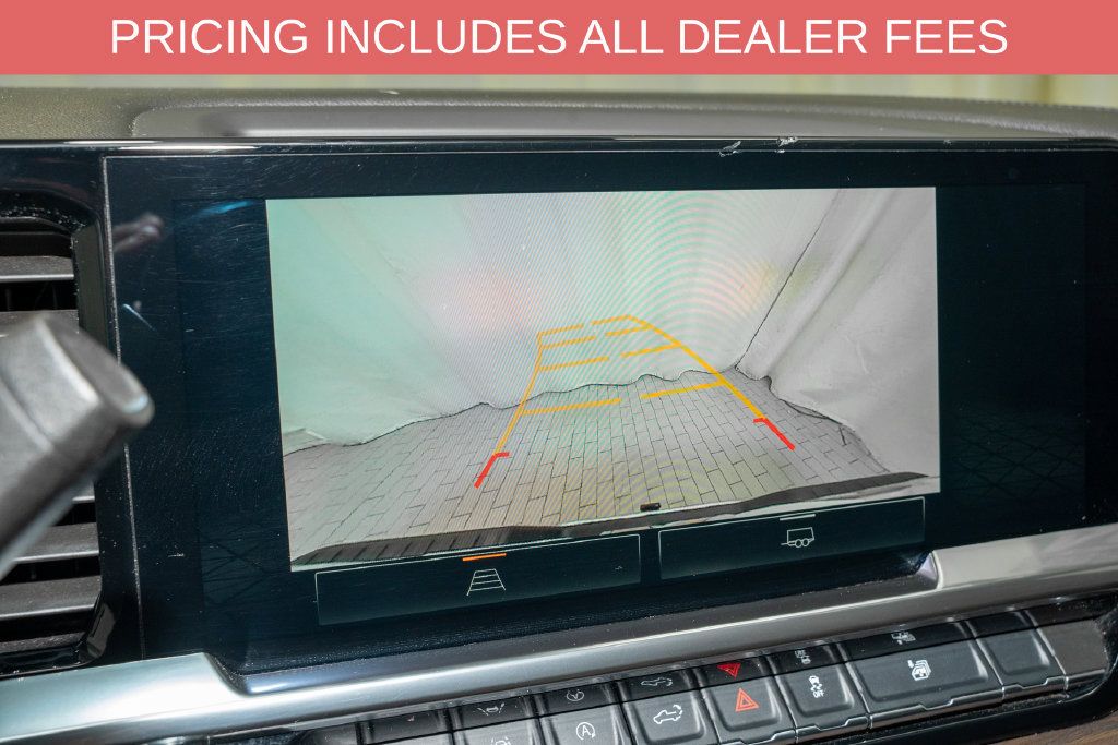 Used 2024 GMC Sierra 1500 SLT AWD/4WD image 18