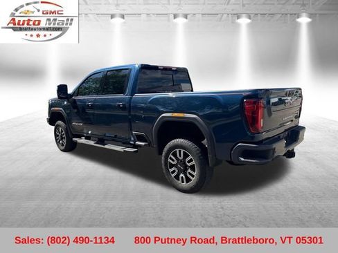 Used 2023 GMC Sierra 3500 AT4 w/ AT4 Preferred Package AWD/4WD image 3